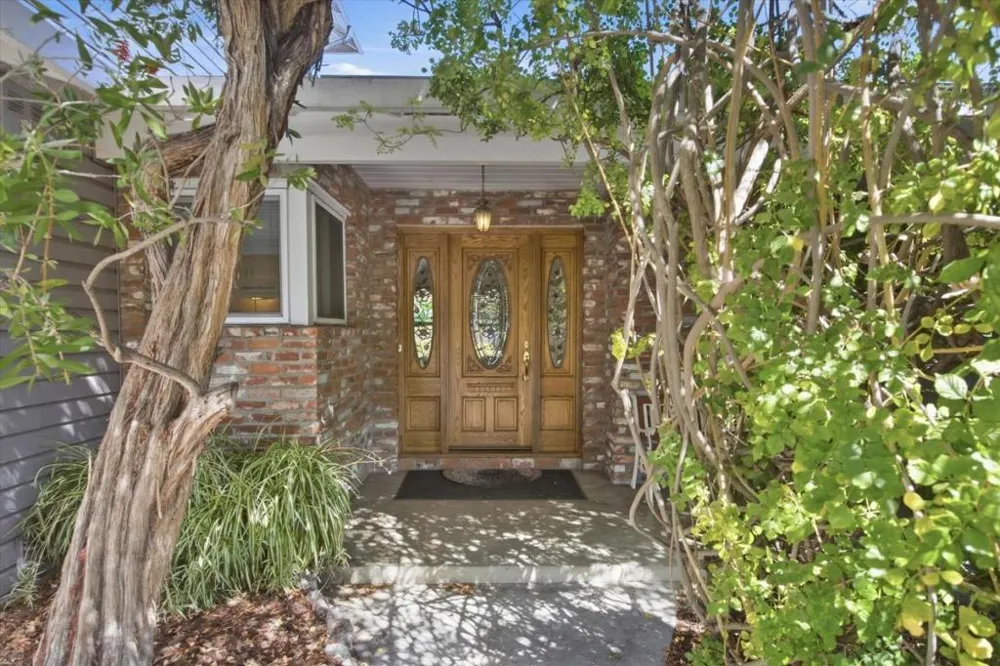 2802 Theresa Lane San Jose, CA 95124