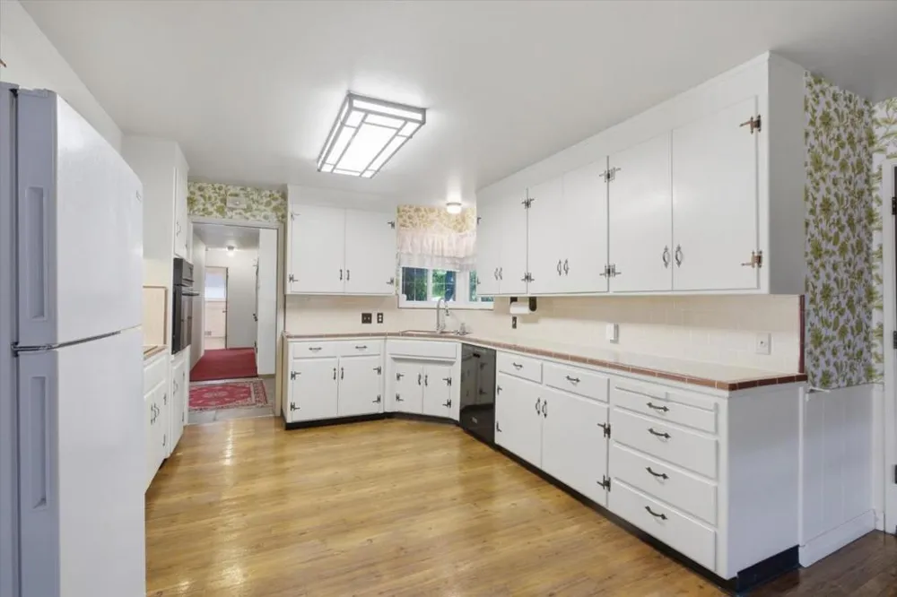 2802 Theresa Lane San Jose, CA 95124
