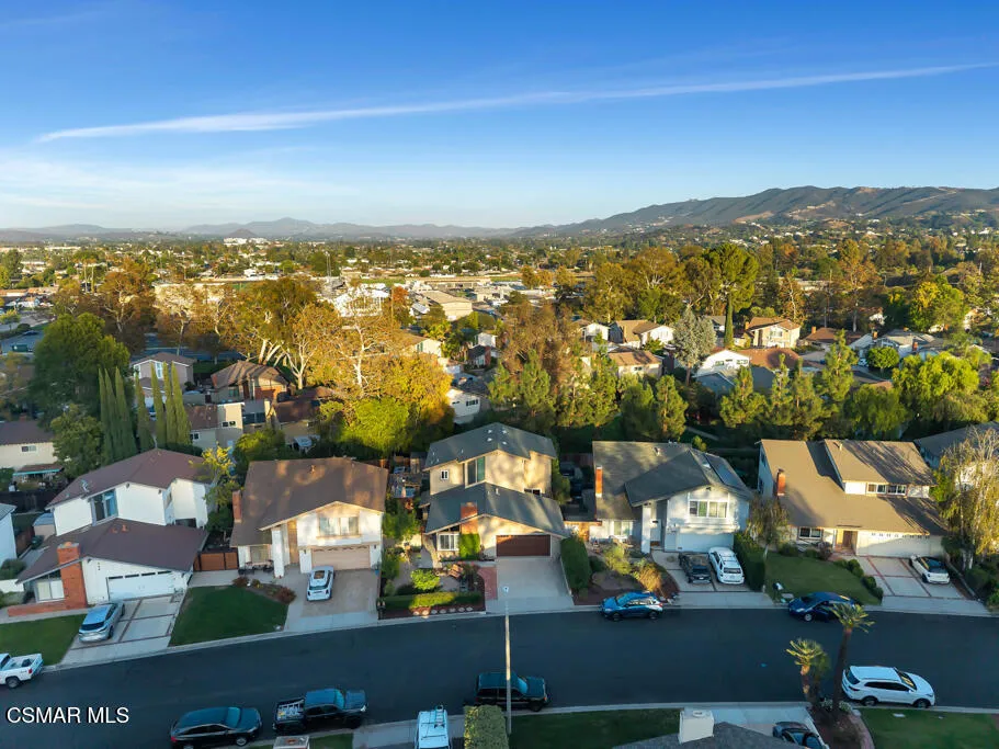 628 Martinique Place Newbury Park, CA 91320