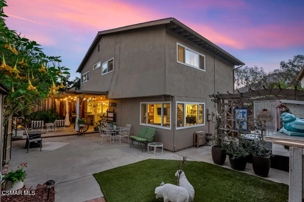 628 Martinique Place Newbury Park, CA 91320