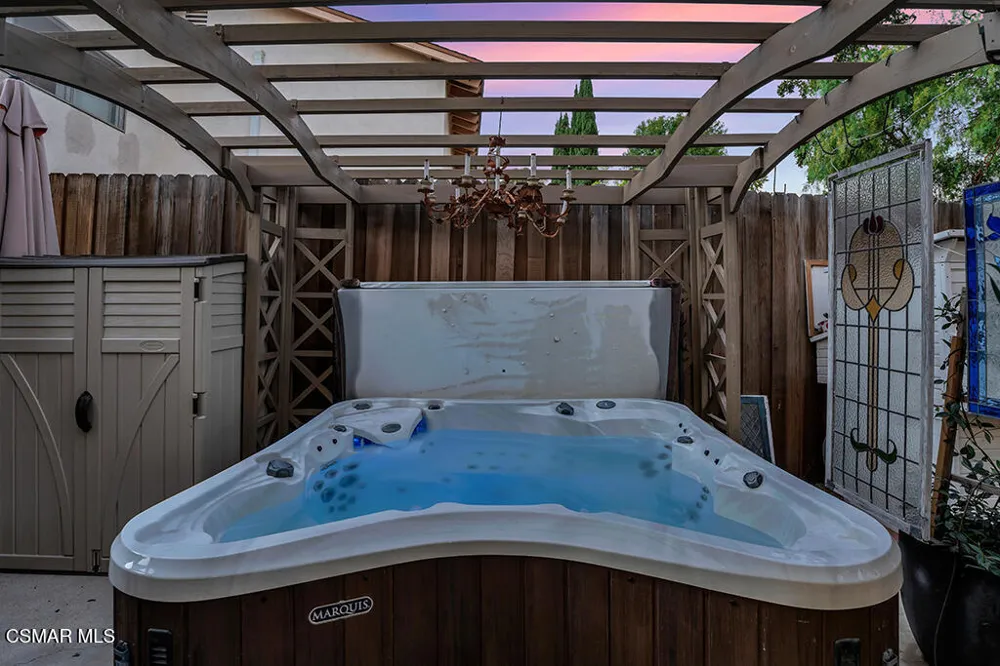 628 Martinique Place Newbury Park, CA 91320