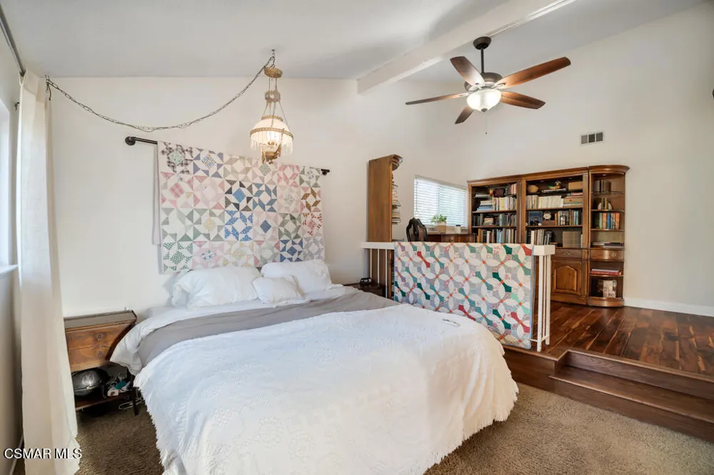 628 Martinique Place Newbury Park, CA 91320