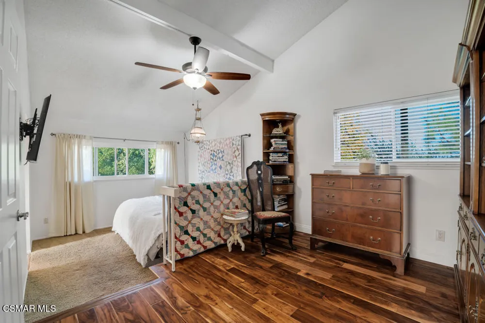 628 Martinique Place Newbury Park, CA 91320