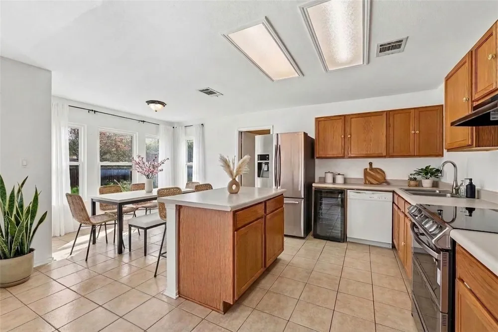 471 Thicket Lane Kyle, TX 78640