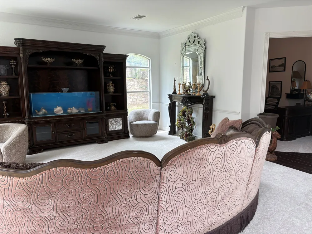 404 Aria Drive Austin, TX 78738