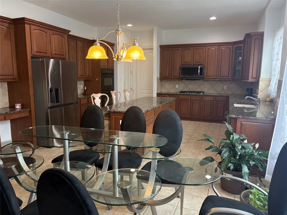 404 Aria Drive Austin, TX 78738