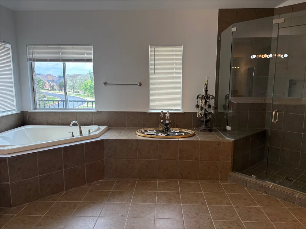 404 Aria Drive Austin, TX 78738