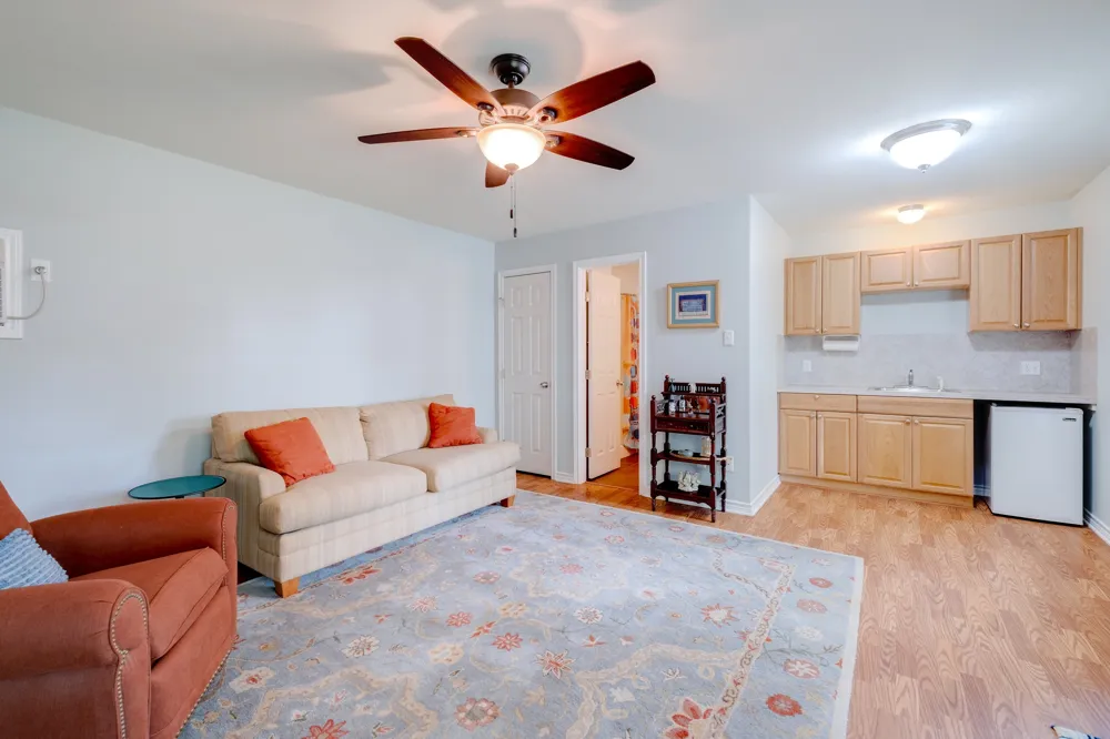 402 Hudgins Street Smithville, TX 78957