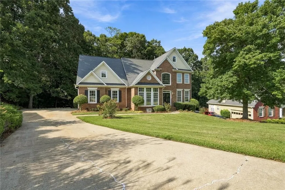 238 Ribbon Leaf View Suwanee, GA 30024