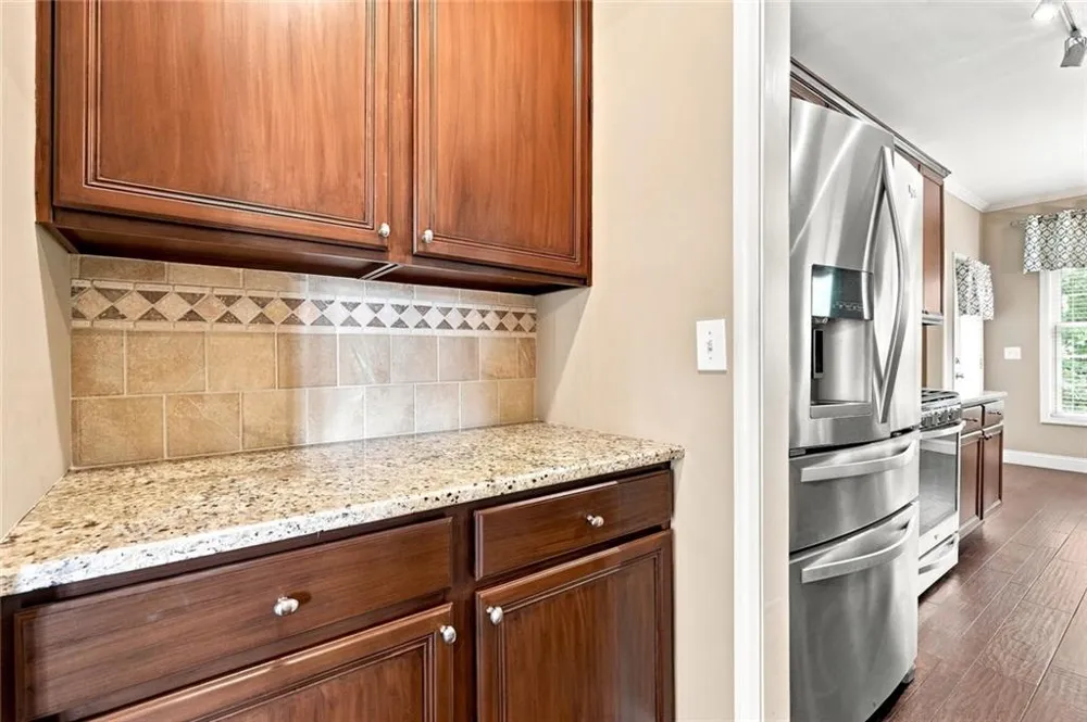 238 Ribbon Leaf View Suwanee, GA 30024