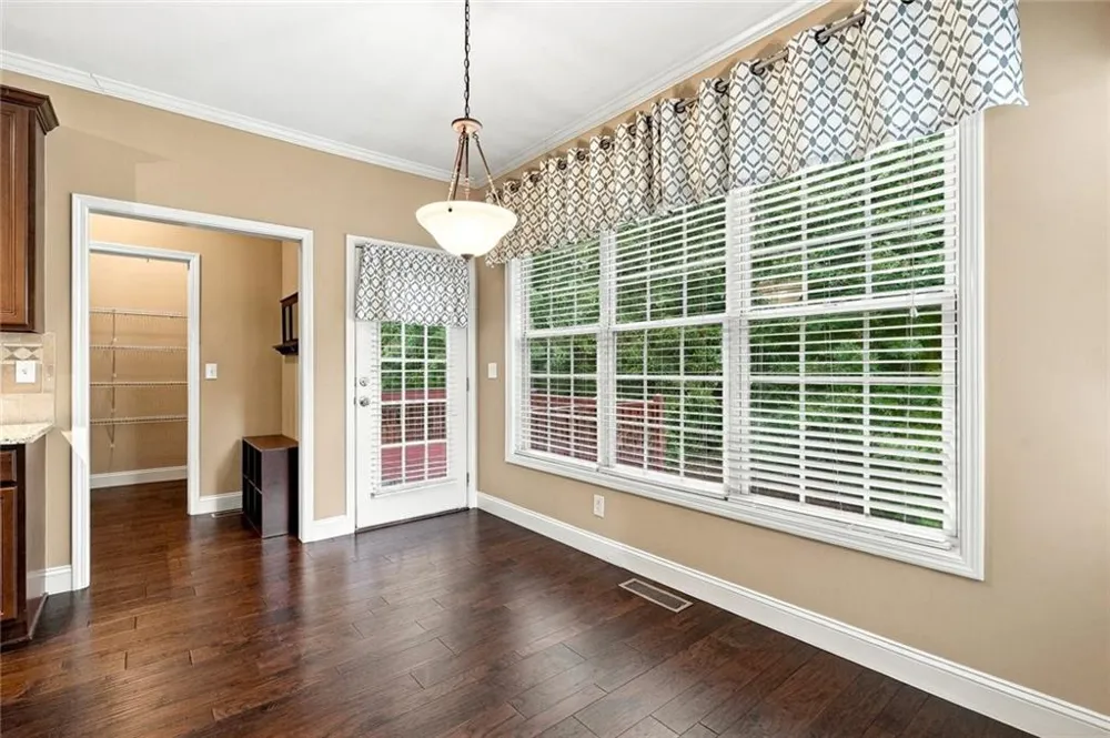 238 Ribbon Leaf View Suwanee, GA 30024