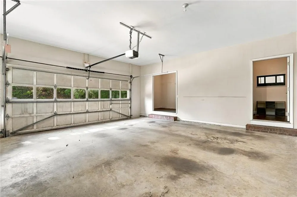 238 Ribbon Leaf View Suwanee, GA 30024