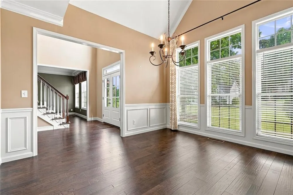 238 Ribbon Leaf View Suwanee, GA 30024