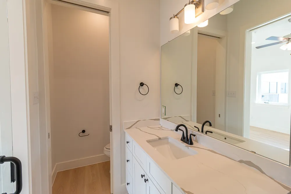 1626 Andrade Place Dallas, TX 75204