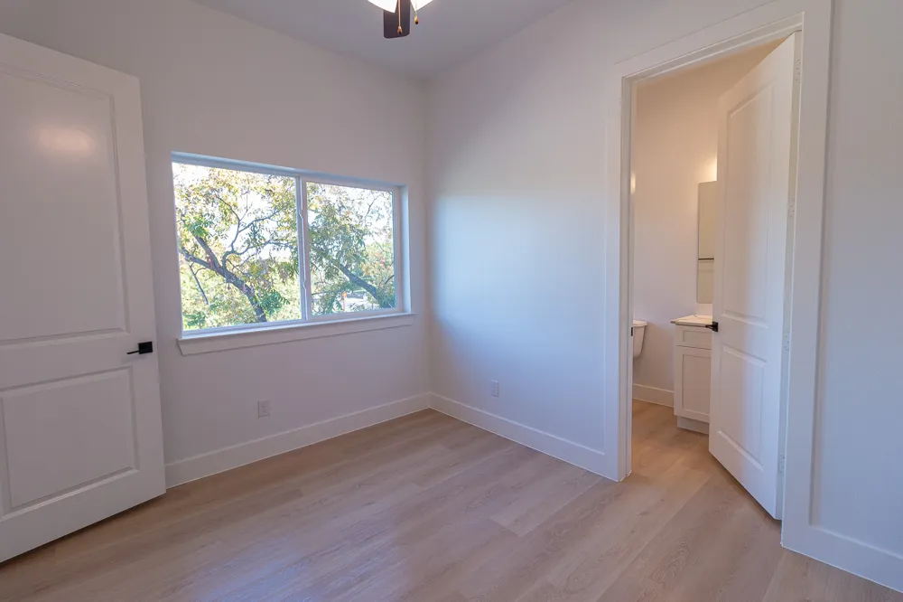 1626 Andrade Place Dallas, TX 75204