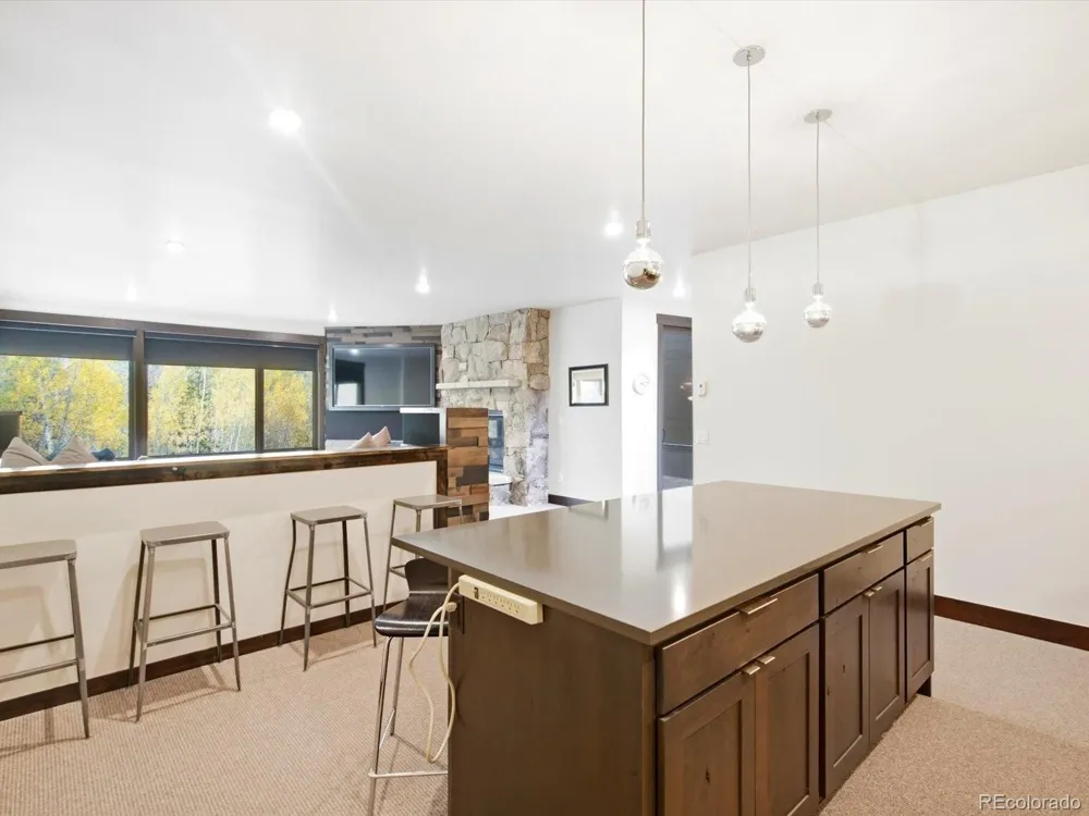 68 Lund Way Silverthorne, CO 80498