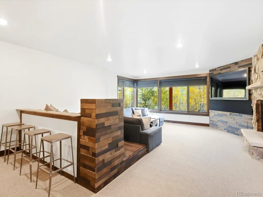 68 Lund Way Silverthorne, CO 80498