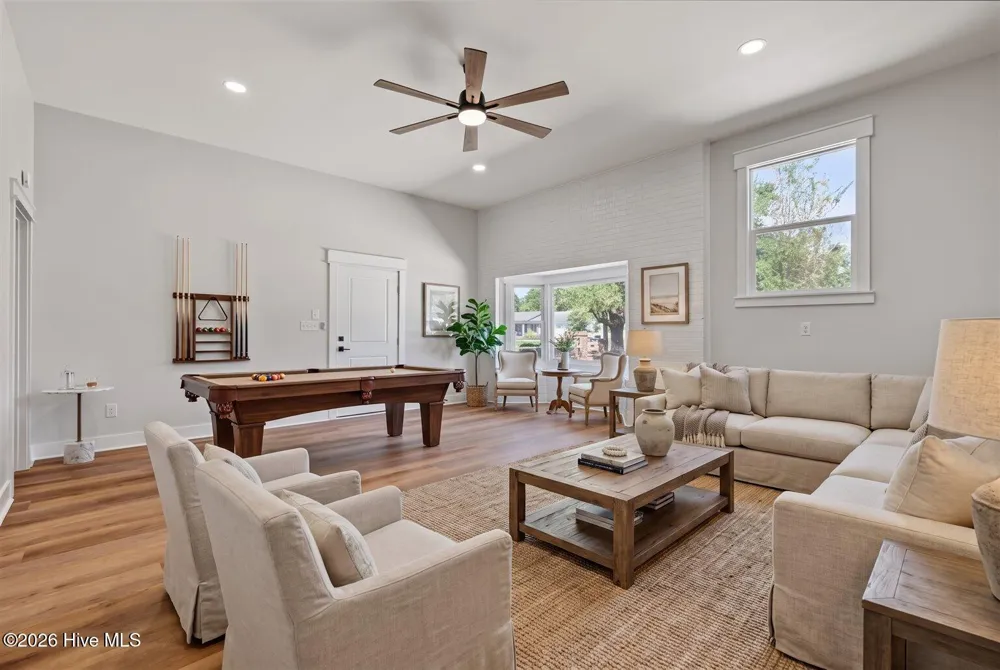 345 Scottsdale Drive Wilmington, NC 28411