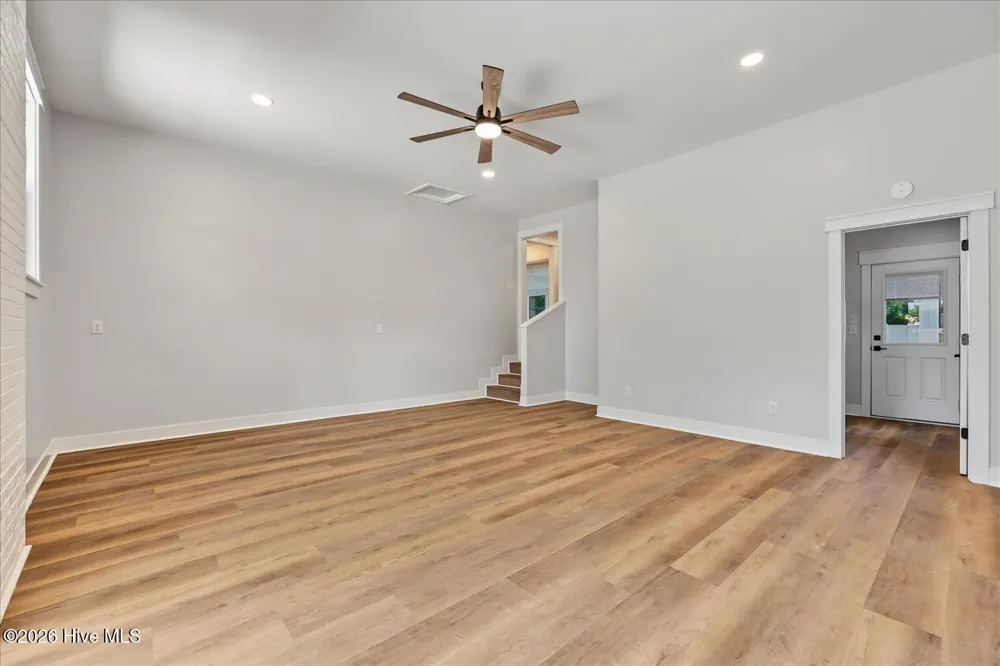 345 Scottsdale Drive Wilmington, NC 28411