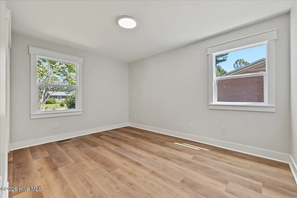 345 Scottsdale Drive Wilmington, NC 28411