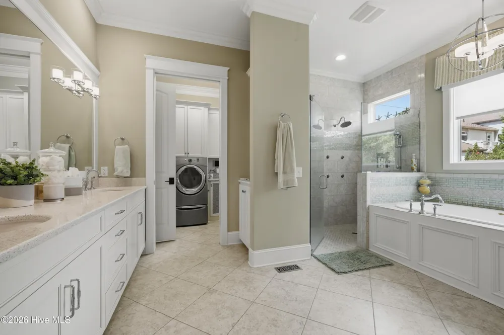 3610 Holly Harbor Drive Southport, NC 28461