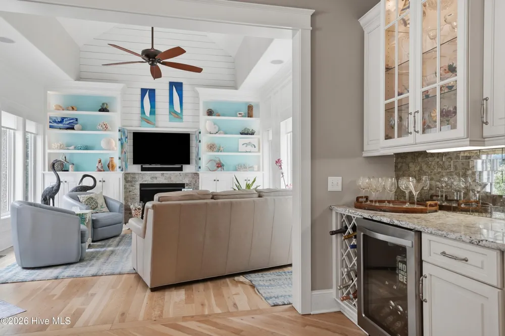 3610 Holly Harbor Drive Southport, NC 28461