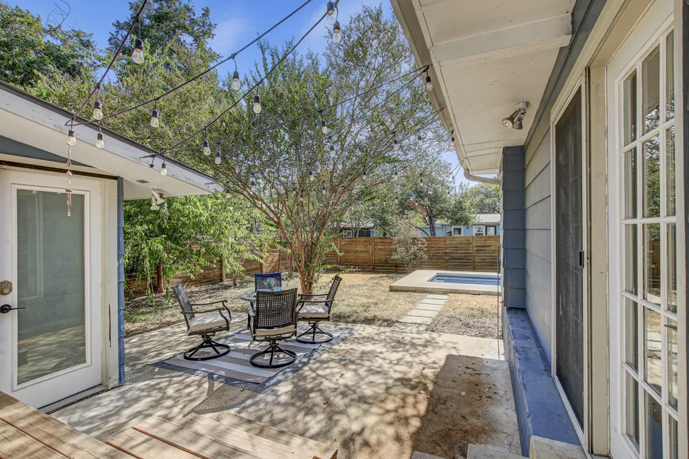 4501 Oakmont Boulevard Austin, TX 78731