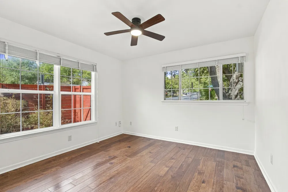 4501 Oakmont Boulevard Austin, TX 78731