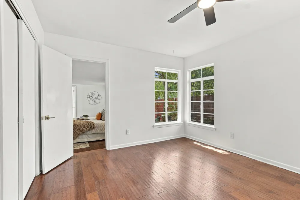 4501 Oakmont Boulevard Austin, TX 78731
