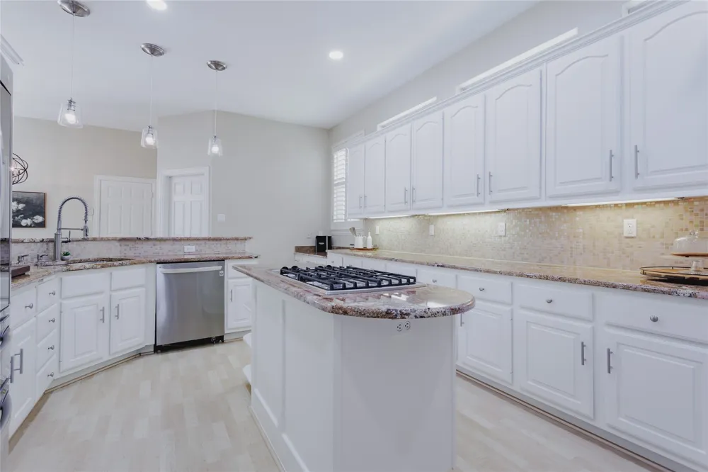 7611 Sweetgum Drive Irving, TX 75063