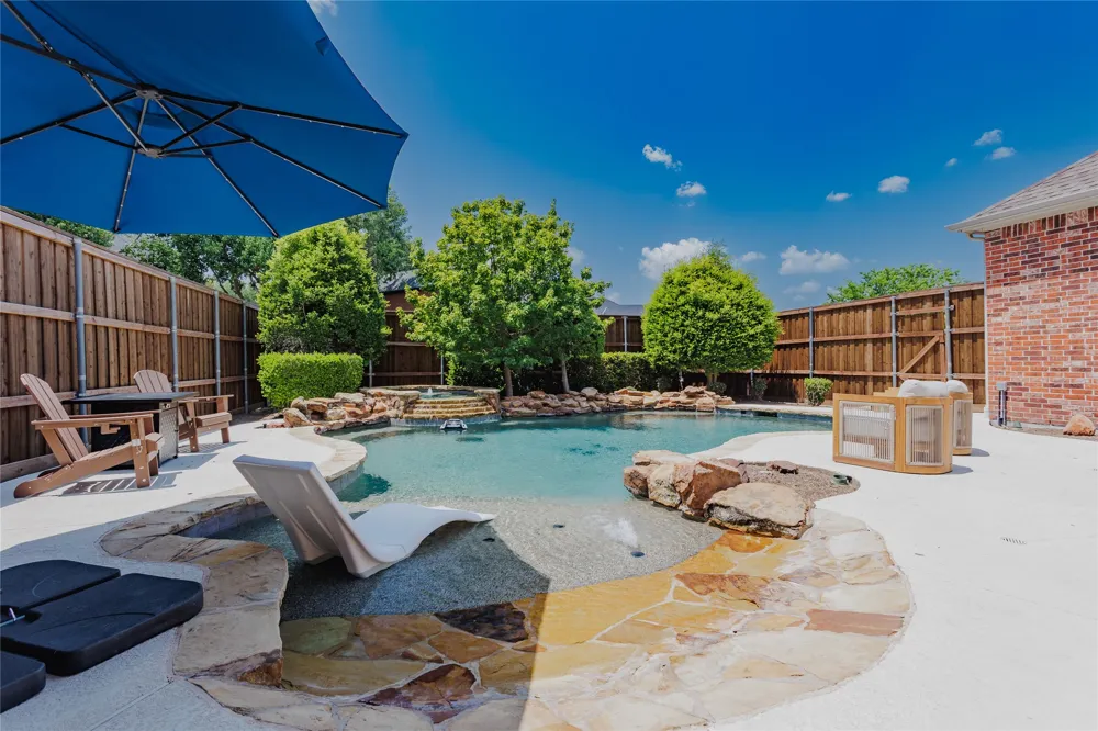 7611 Sweetgum Drive Irving, TX 75063