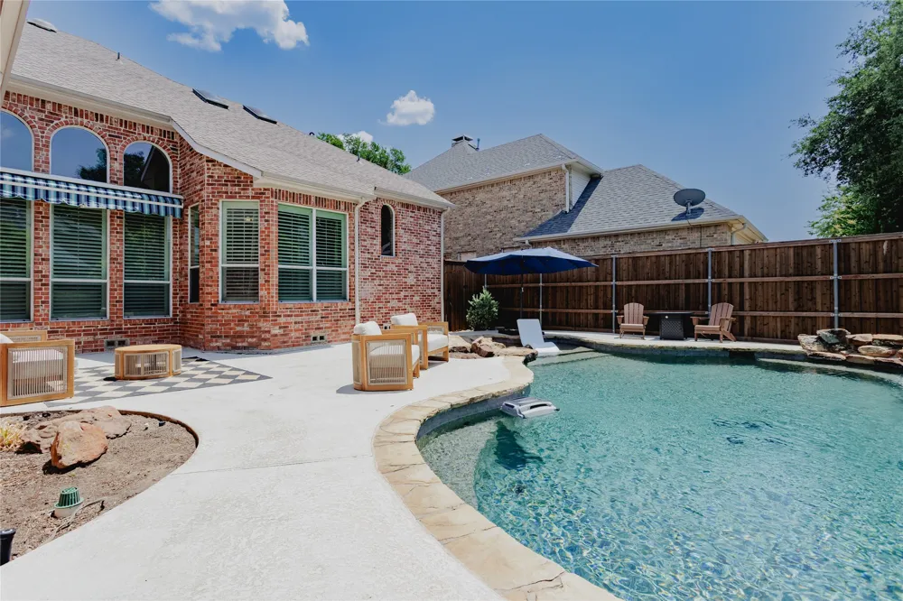 7611 Sweetgum Drive Irving, TX 75063