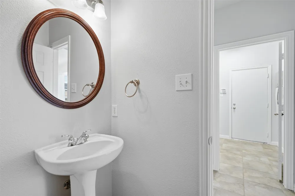 6811 Bendbrook Drive Frisco, TX 75035