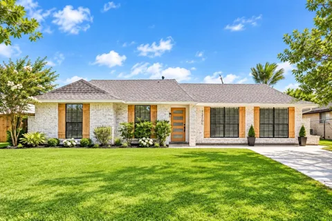 12306 Barbizon Drive