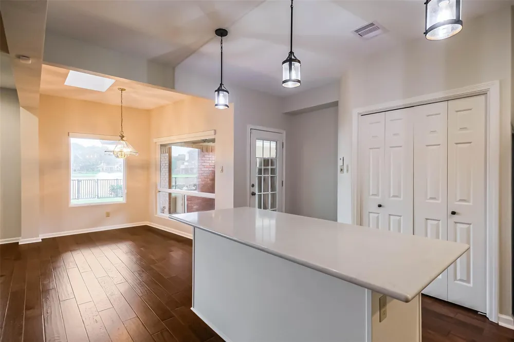 633 Clarenda Falls Drive Sugar Land, TX 77479