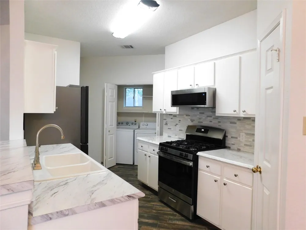 781 Latteridge Drive Austin, TX 78748