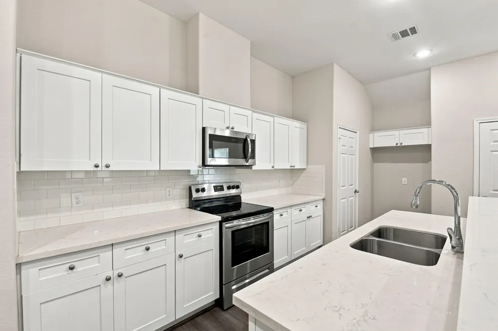 2150 Mosher Lane Houston, TX 77088