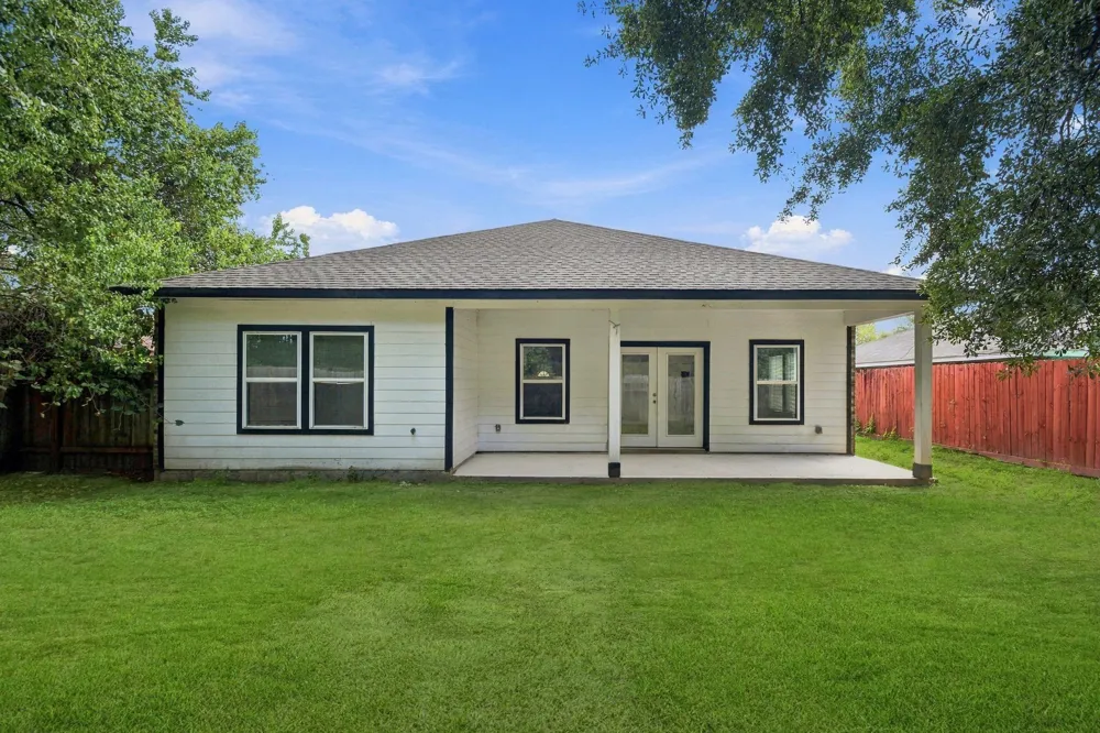 2150 Mosher Lane Houston, TX 77088