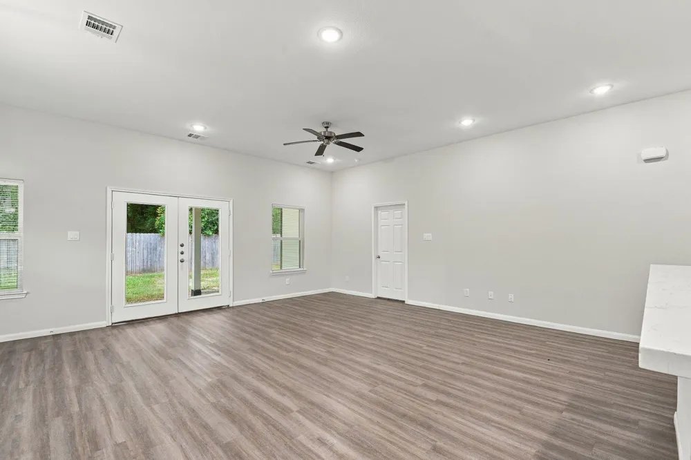2150 Mosher Lane Houston, TX 77088