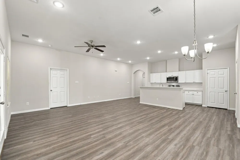 2150 Mosher Lane Houston, TX 77088