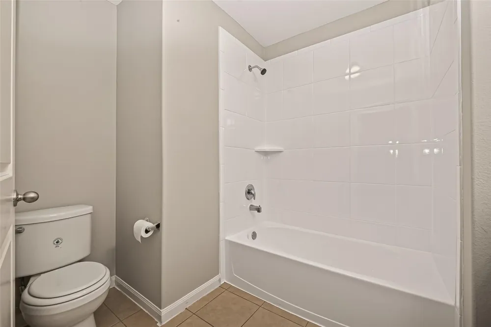 9407 Grand Spark Drive Rosharon, TX 77583