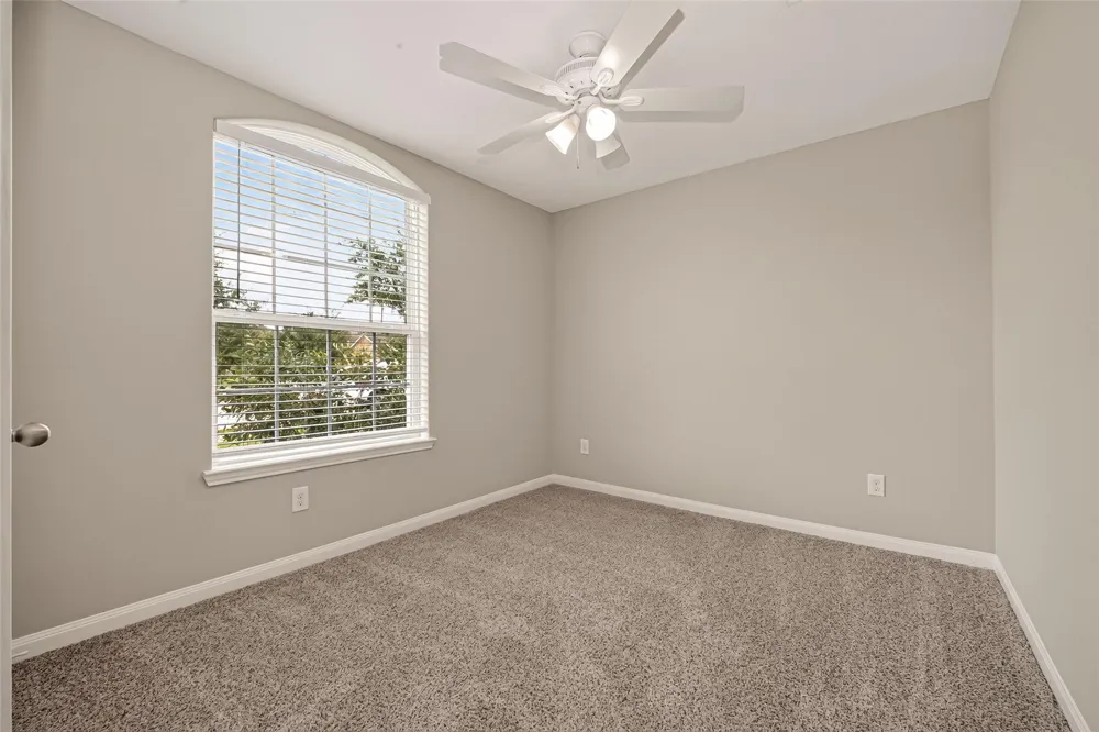 9407 Grand Spark Drive Rosharon, TX 77583
