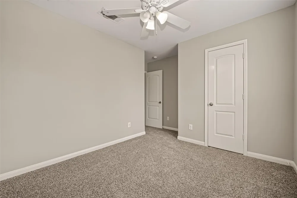 9407 Grand Spark Drive Rosharon, TX 77583