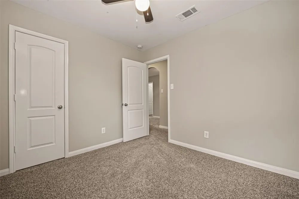 9407 Grand Spark Drive Rosharon, TX 77583