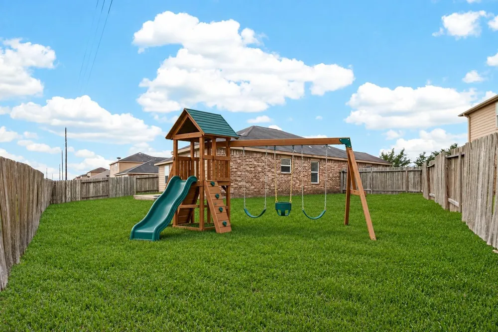 9407 Grand Spark Drive Rosharon, TX 77583