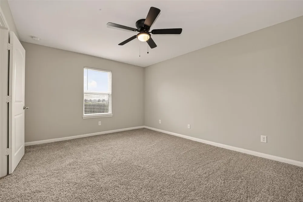9407 Grand Spark Drive Rosharon, TX 77583