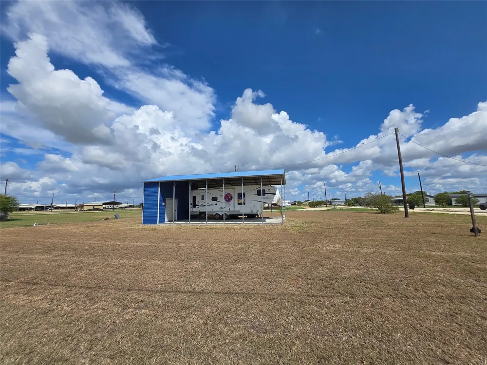 160 Squid Lane Palacios, TX 77465