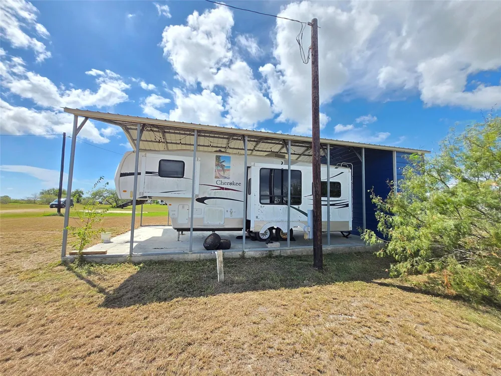160 Squid Lane Palacios, TX 77465
