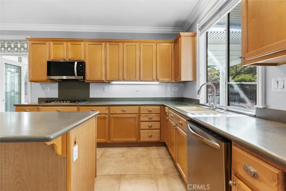 33421 Barrington Drive Temecula, CA 92592