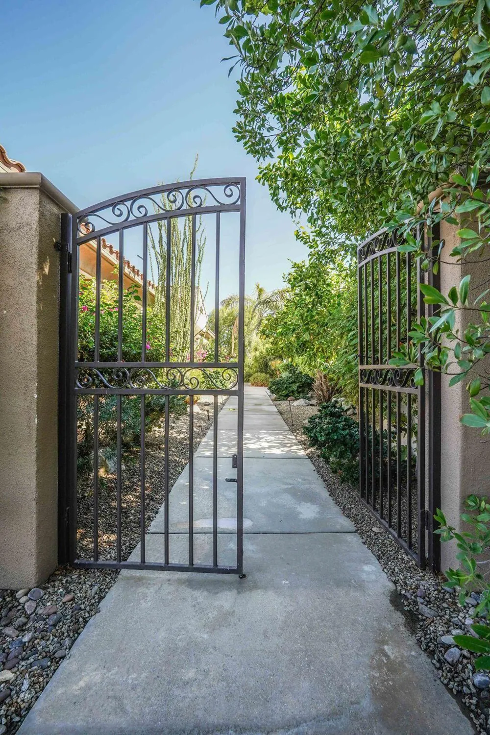 2 Wimbledon Drive Rancho Mirage, CA 92270
